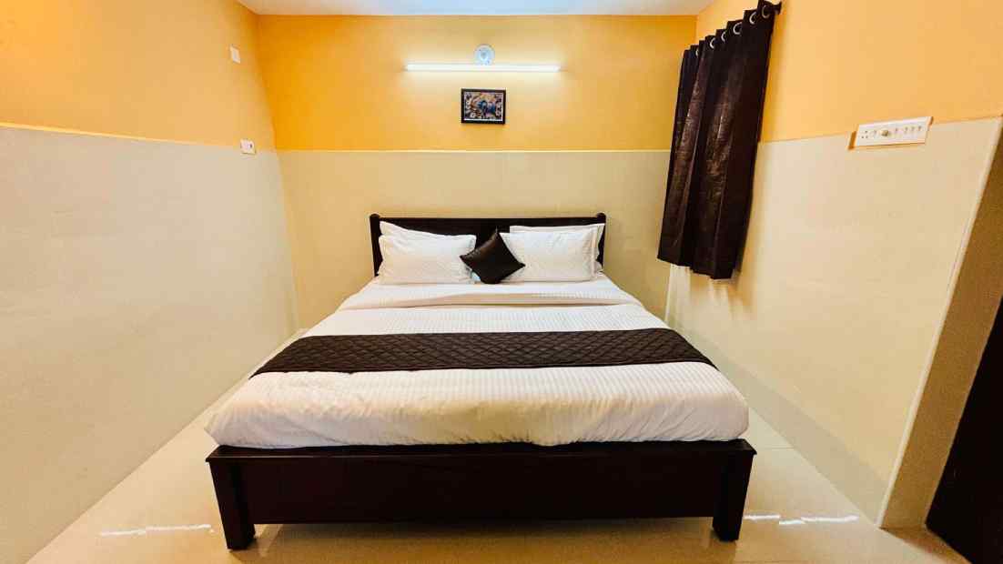 SHaLos Inn in shara's bnb pondicherry beach rooms